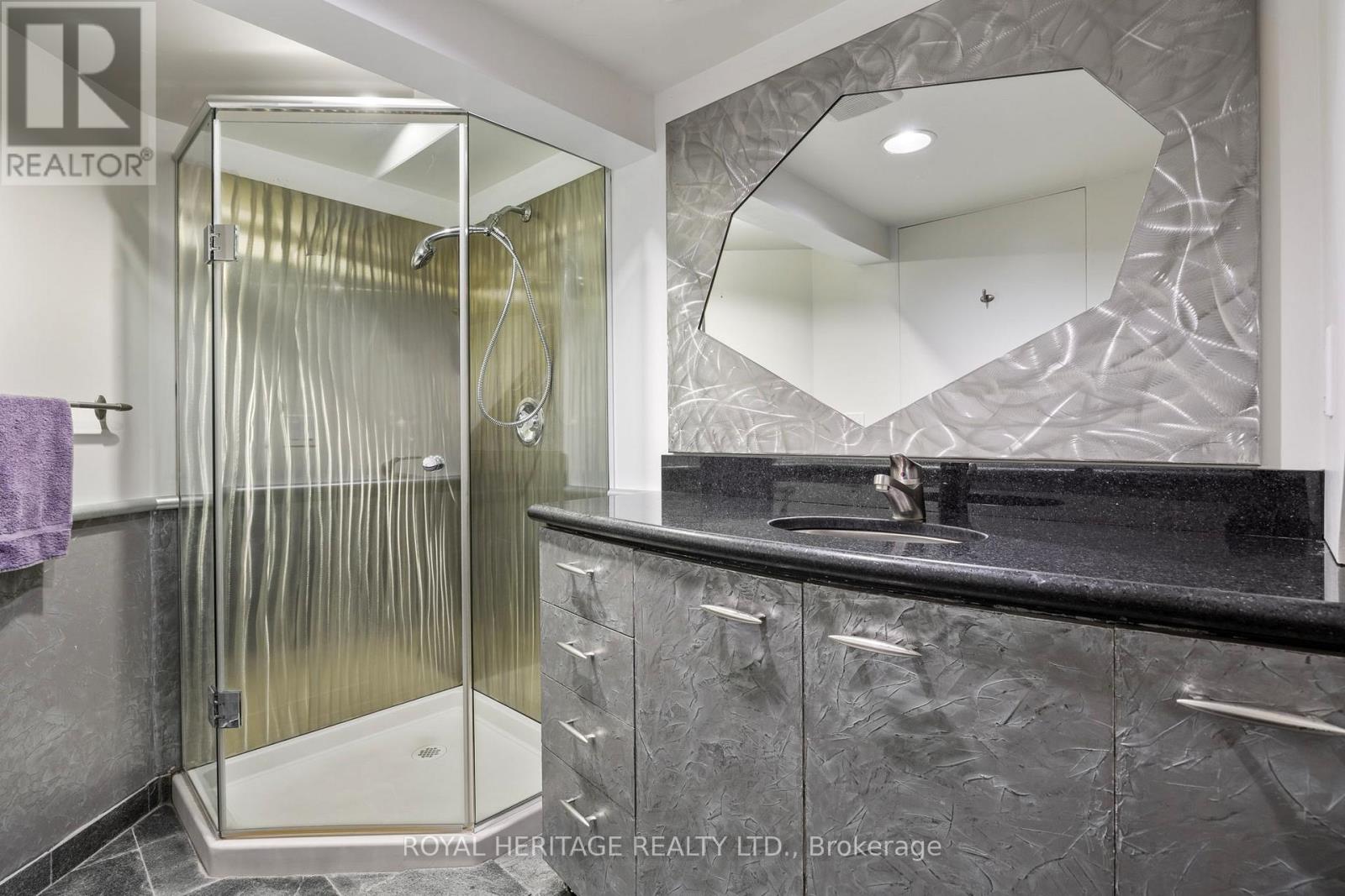 Photo 20 of 32 Beath Street, Toronto ON