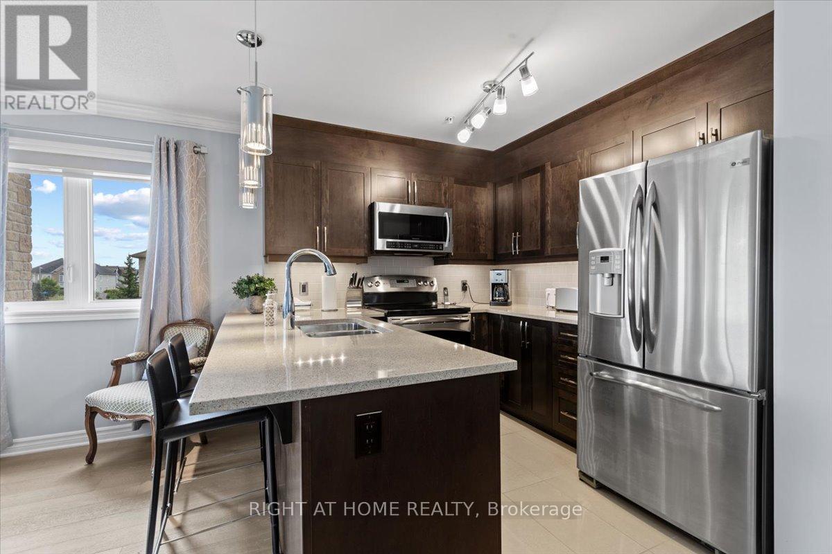 Photo 10 of 202 141 Potts Private, Ottawa ON