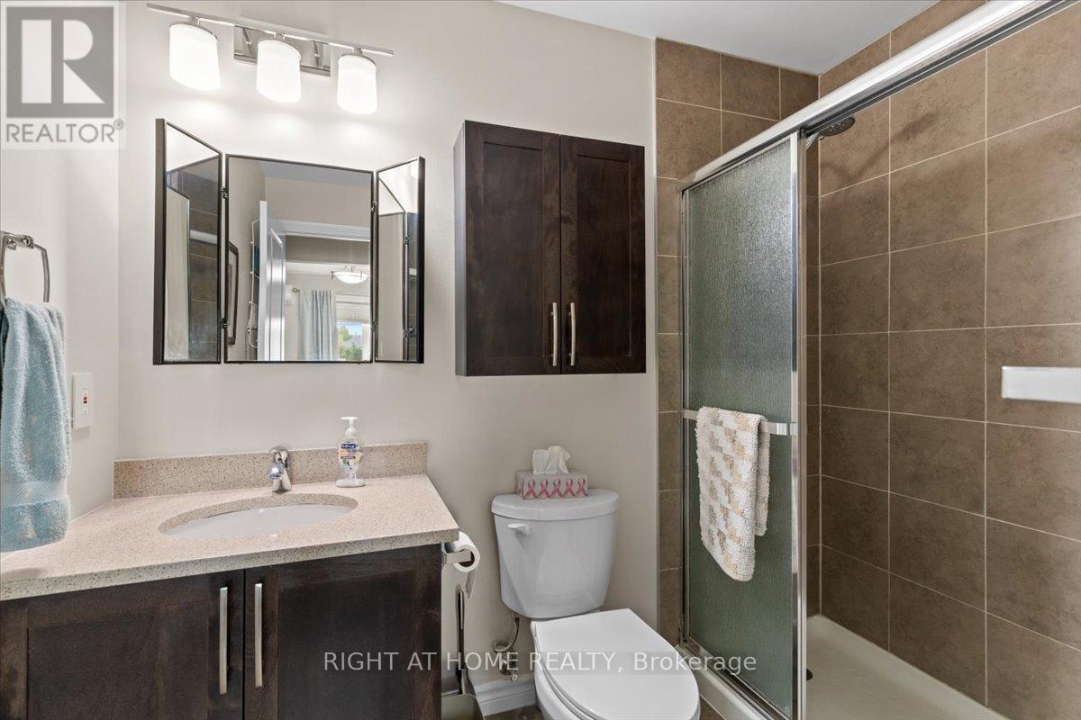 Photo 16 of 202 141 Potts Private, Ottawa ON