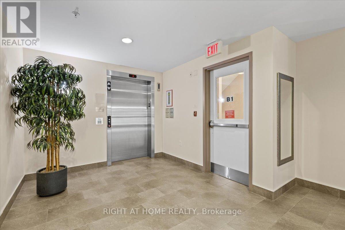 Photo 6 of 202 141 Potts Private, Ottawa ON