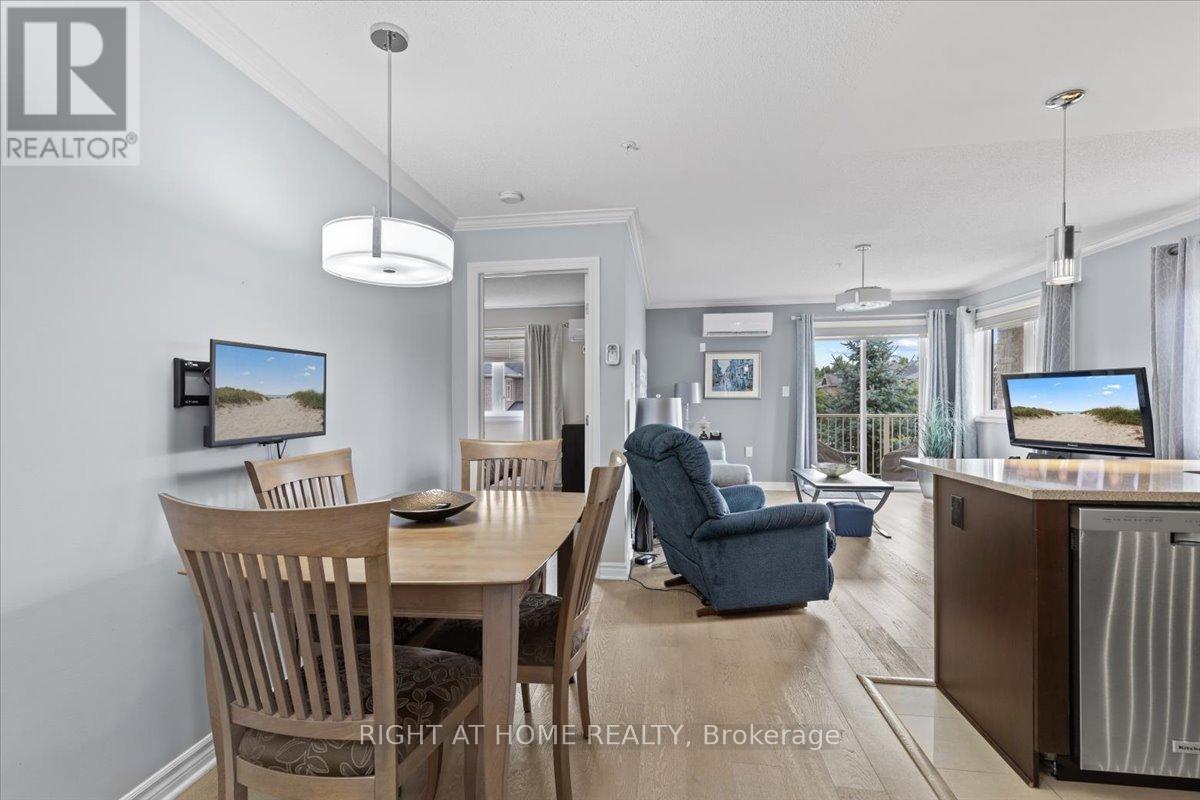 Photo 9 of 202 141 Potts Private, Ottawa ON
