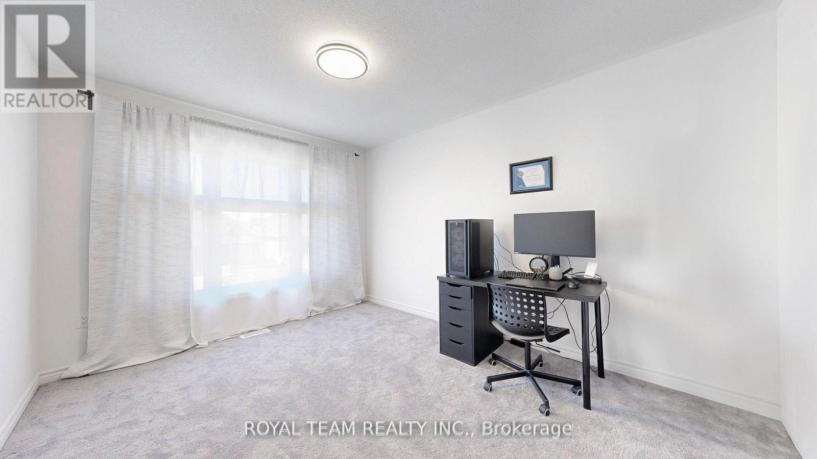 Photo 36 of 46 Ainslie Hill Crescent, Georgina ON