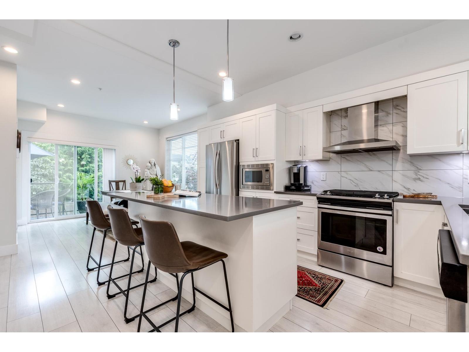 Photo 3 of 36 21150 76 A Avenue, Langley BC