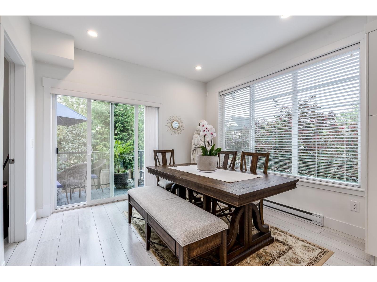 Photo 8 of 36 21150 76 A Avenue, Langley BC
