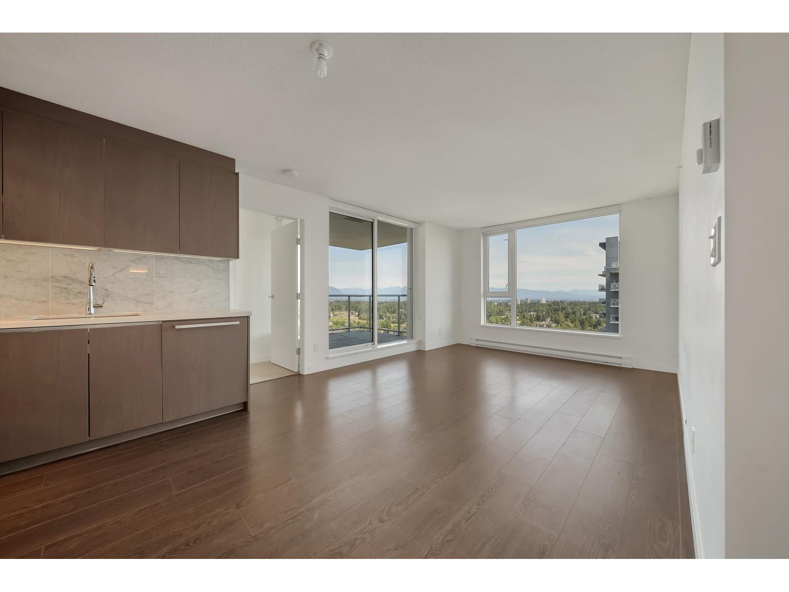 Photo 1 of 4508 13696 100 Avenue, Surrey BC