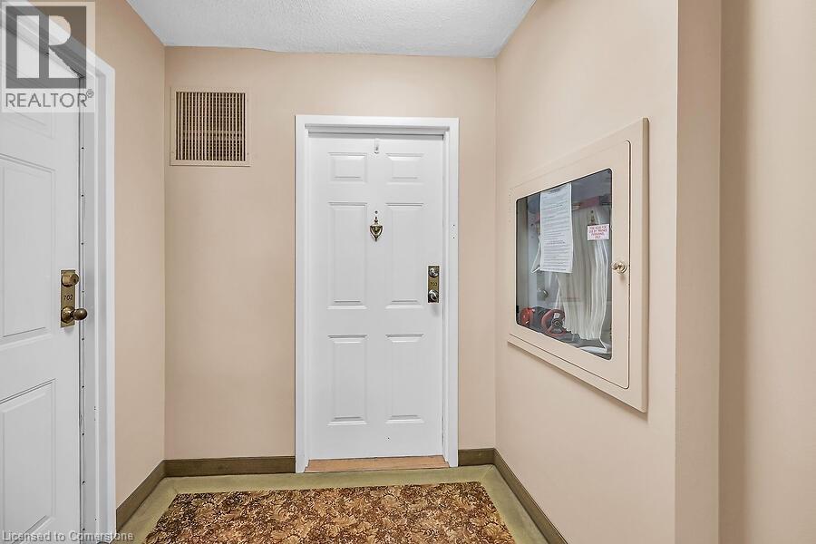 Photo 24 of 200 Limeridge Road W Unit 703, Hamilton ON