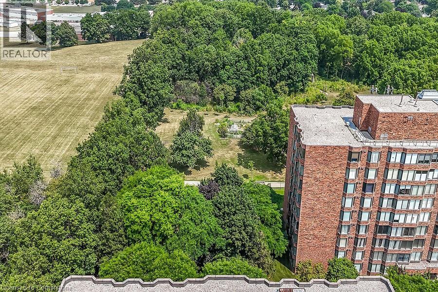 Photo 36 of 200 Limeridge Road W Unit 703, Hamilton ON