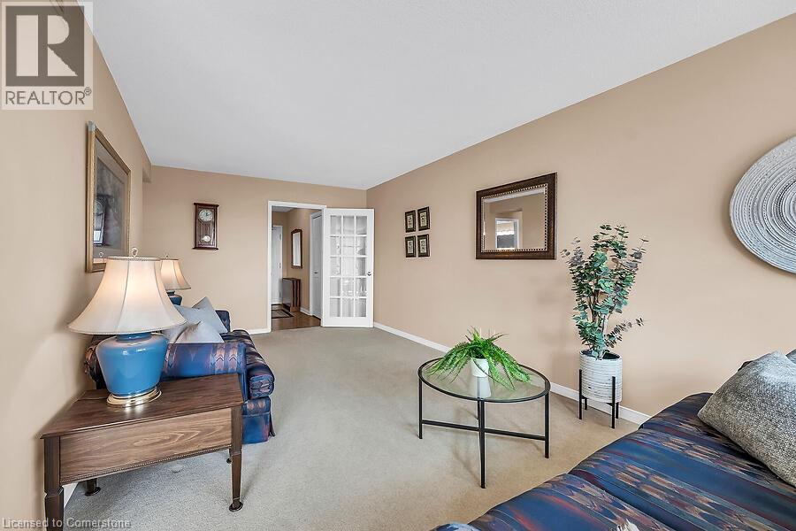 Photo 7 of 200 Limeridge Road W Unit 703, Hamilton ON