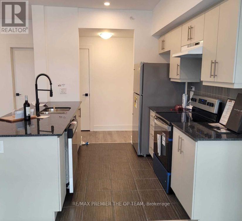 Photo 1 of 218 4 Spice Way, Barrie ON