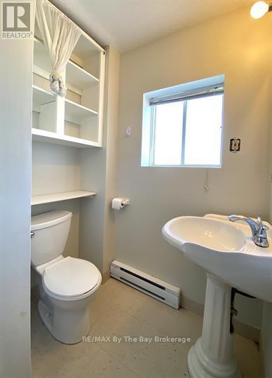 Photo 4 of 203 George Street, Midland ON