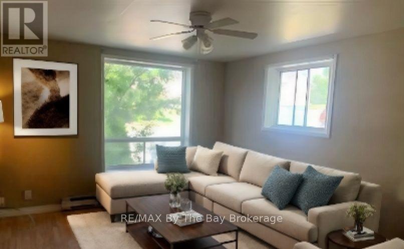 Photo 19 of 203 George Street, Midland ON