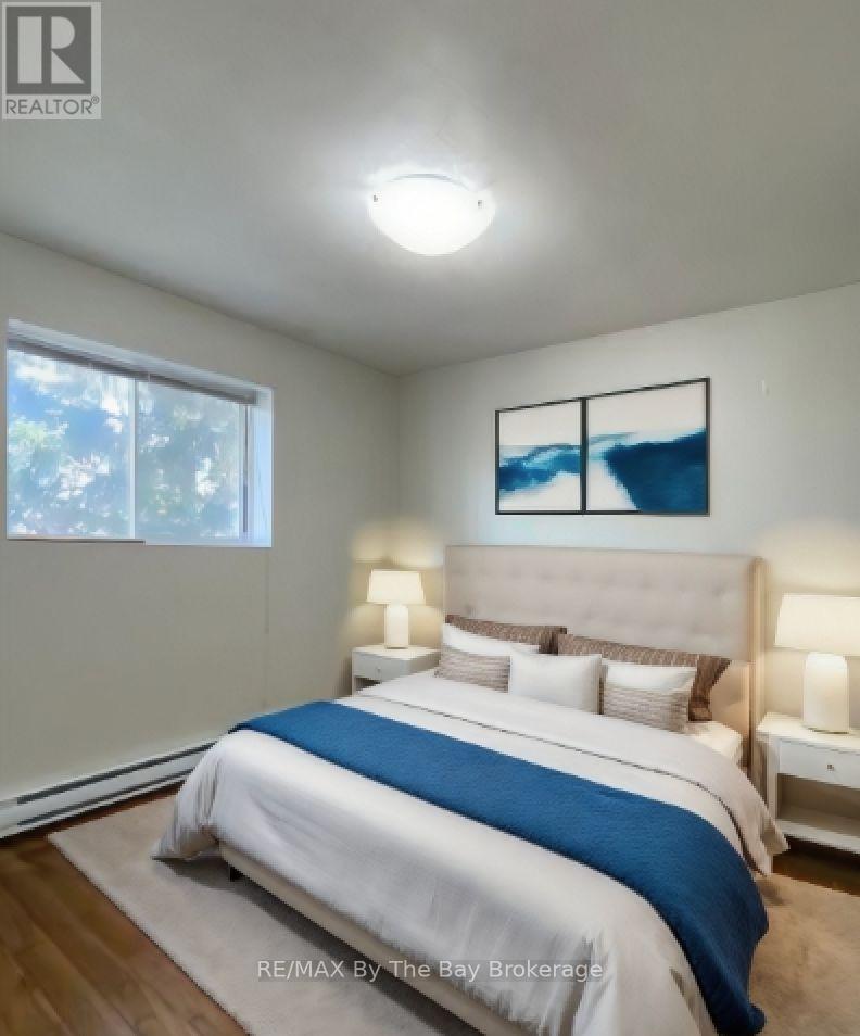 Photo 12 of 203 George Street, Midland ON