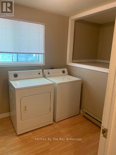 Photo 11 of 203 George Street, Midland ON