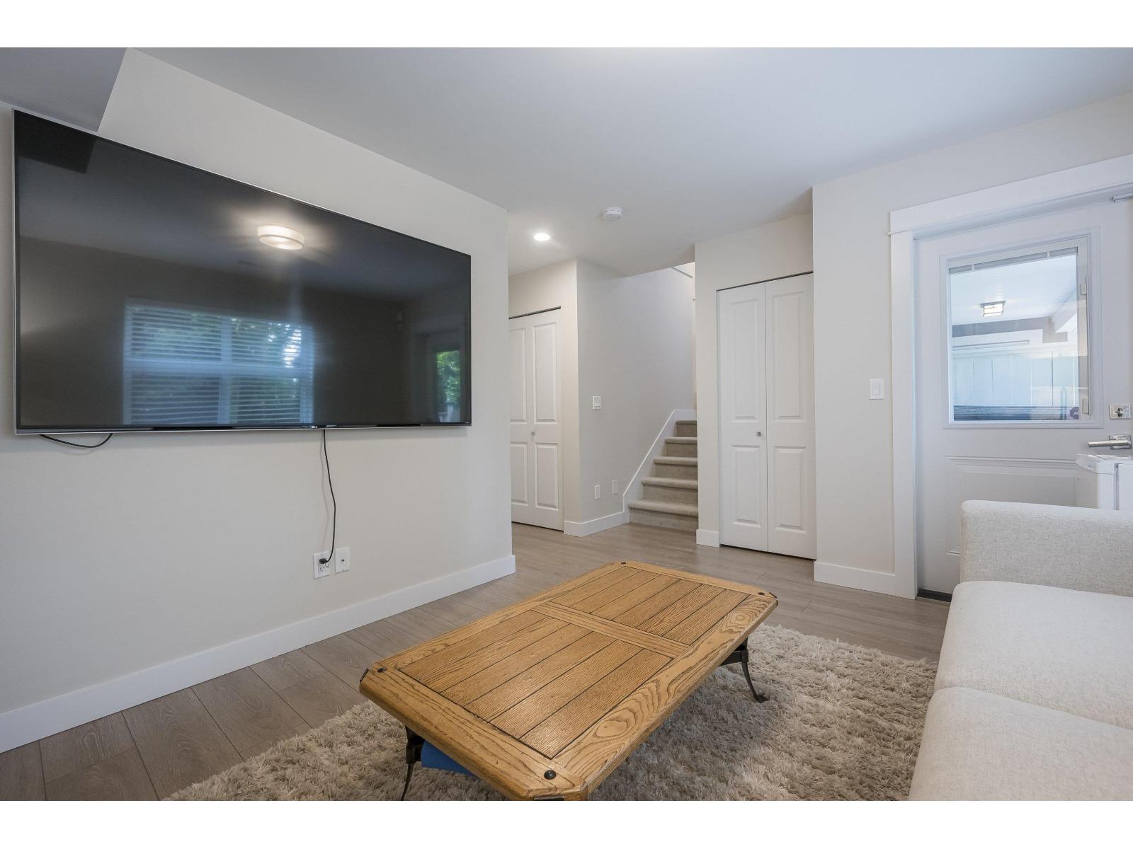 Photo 31 of 18 3303 Rosemary Heights Crescent, Surrey BC