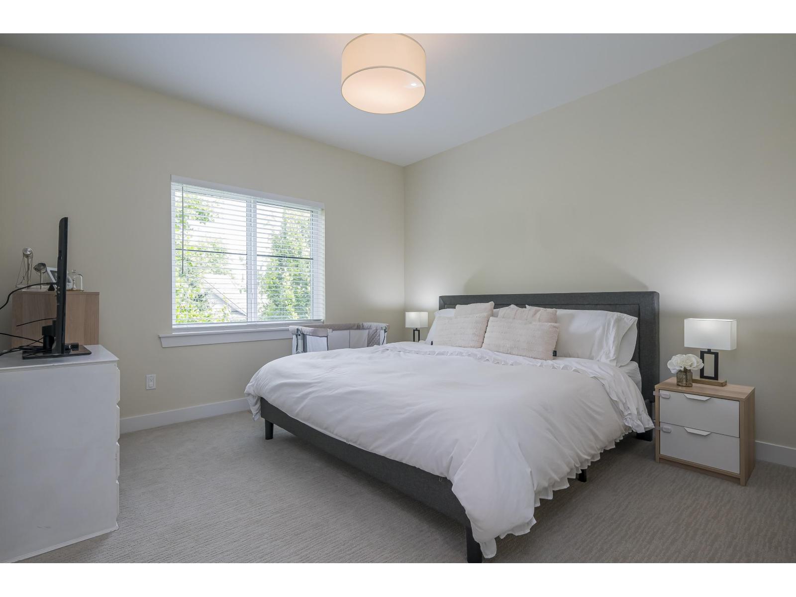 Photo 18 of 18 3303 Rosemary Heights Crescent, Surrey BC