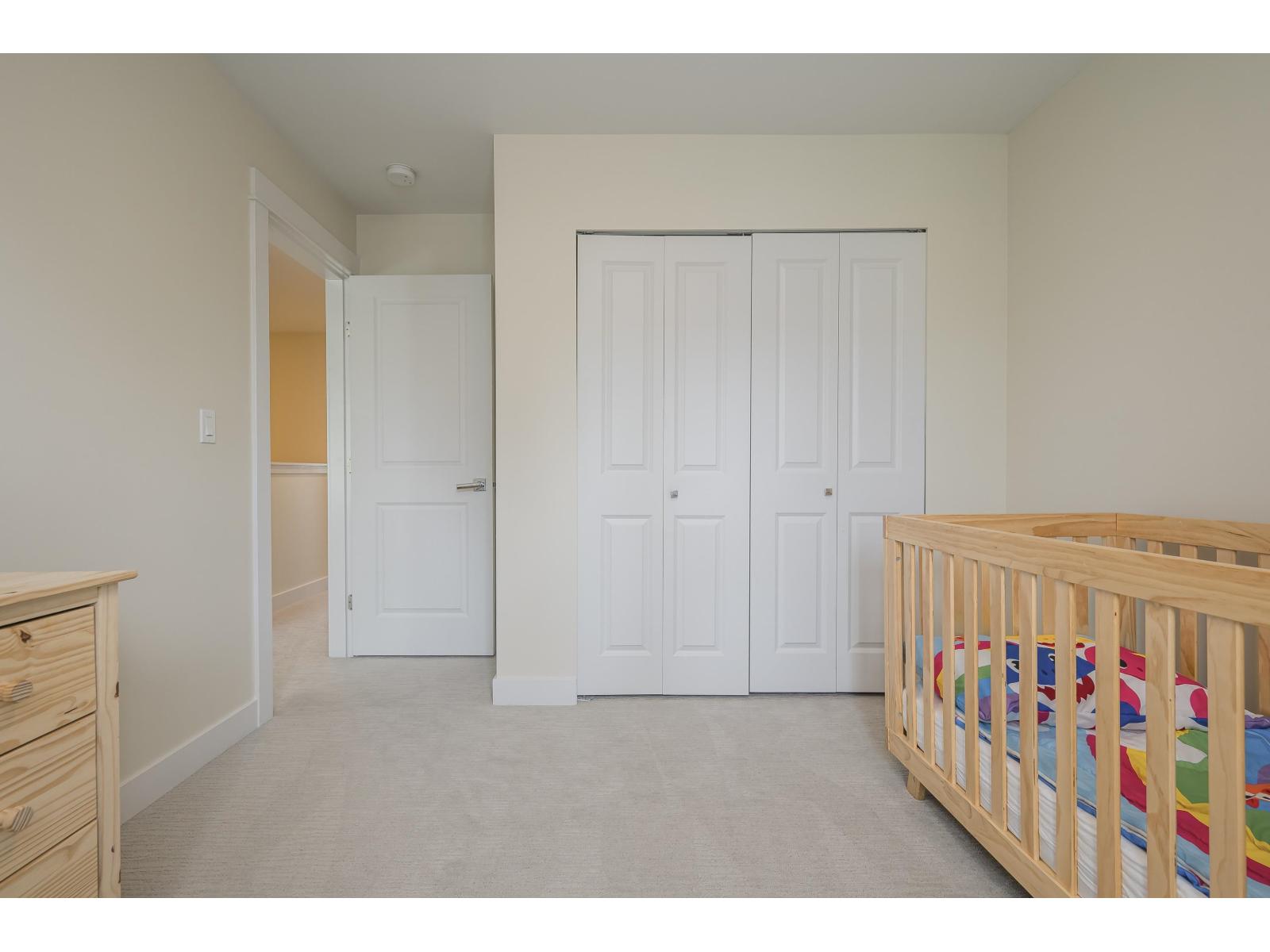 Photo 27 of 18 3303 Rosemary Heights Crescent, Surrey BC