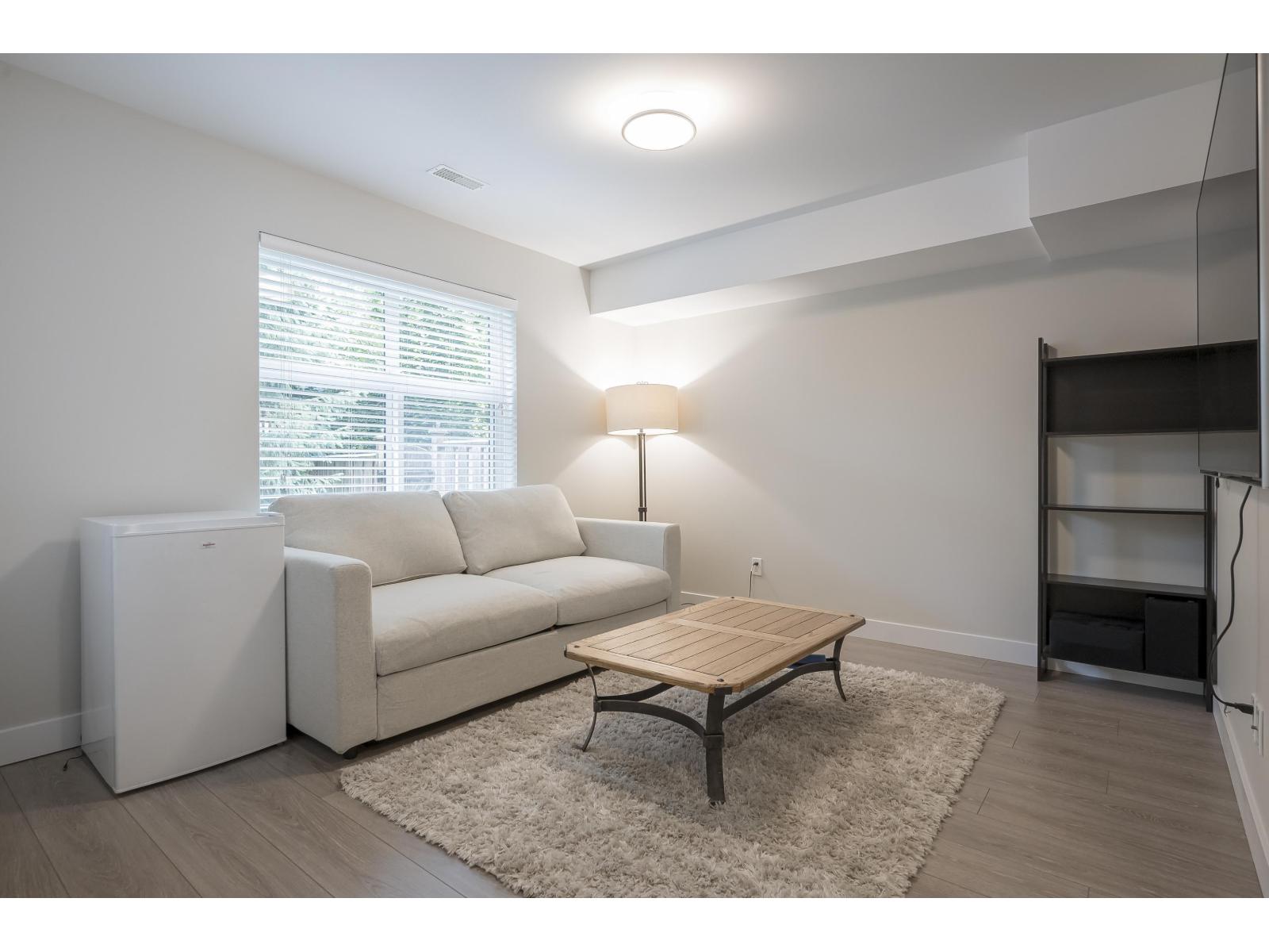 Photo 30 of 18 3303 Rosemary Heights Crescent, Surrey BC
