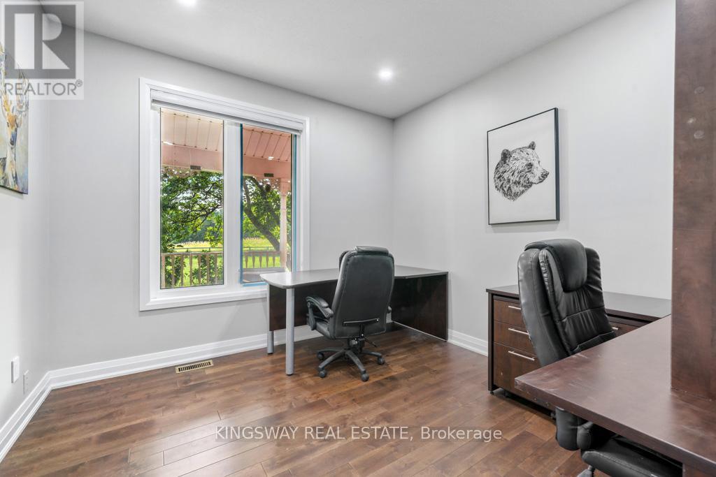 Photo 10 of 14141 Dublin Line, Halton Hills ON