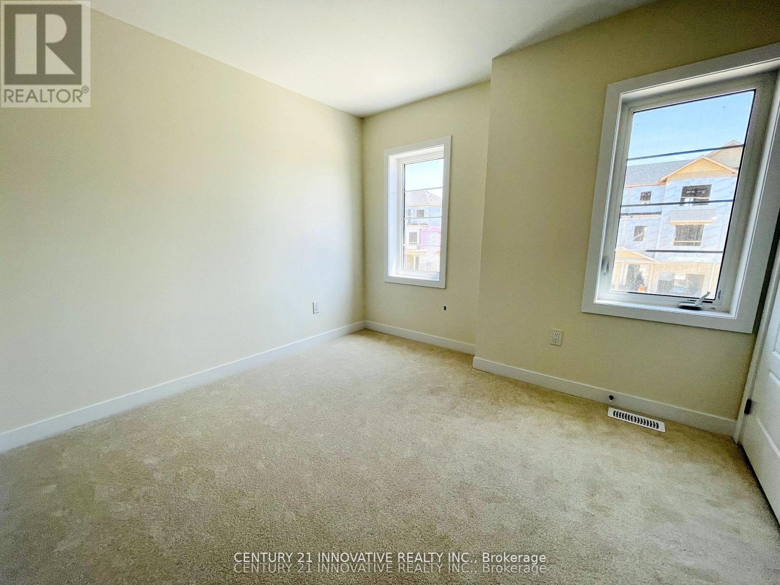 Photo 11 of 172 Wilmot Road, Brantford ON