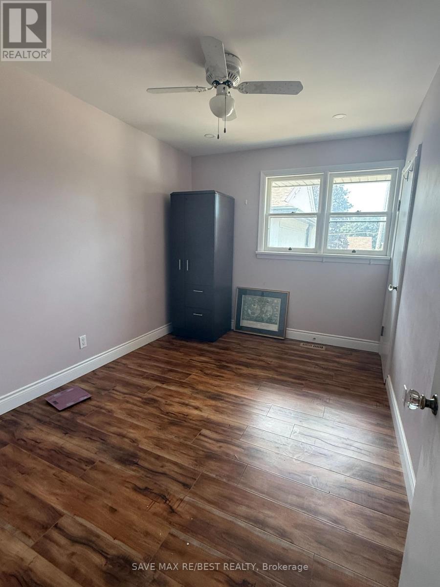 Photo 9 of 120 Weber Street S, Waterloo ON
