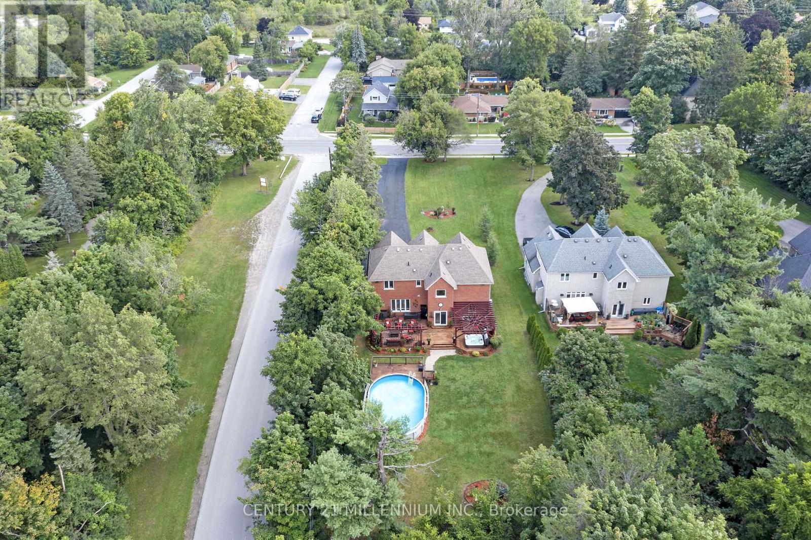 Photo 42 of 256 Main Street, Erin ON