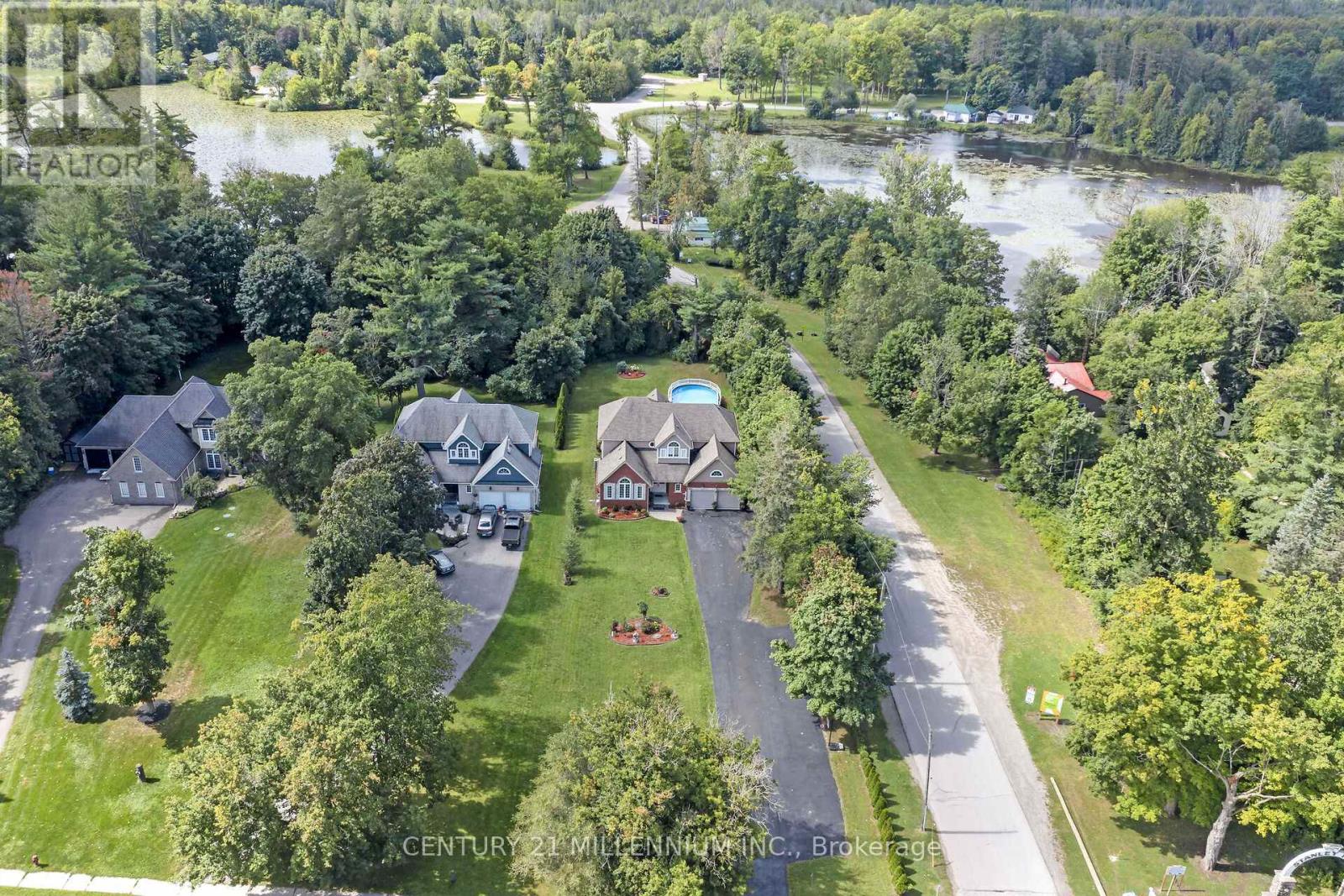 Photo 16 of 256 Main Street, Erin ON