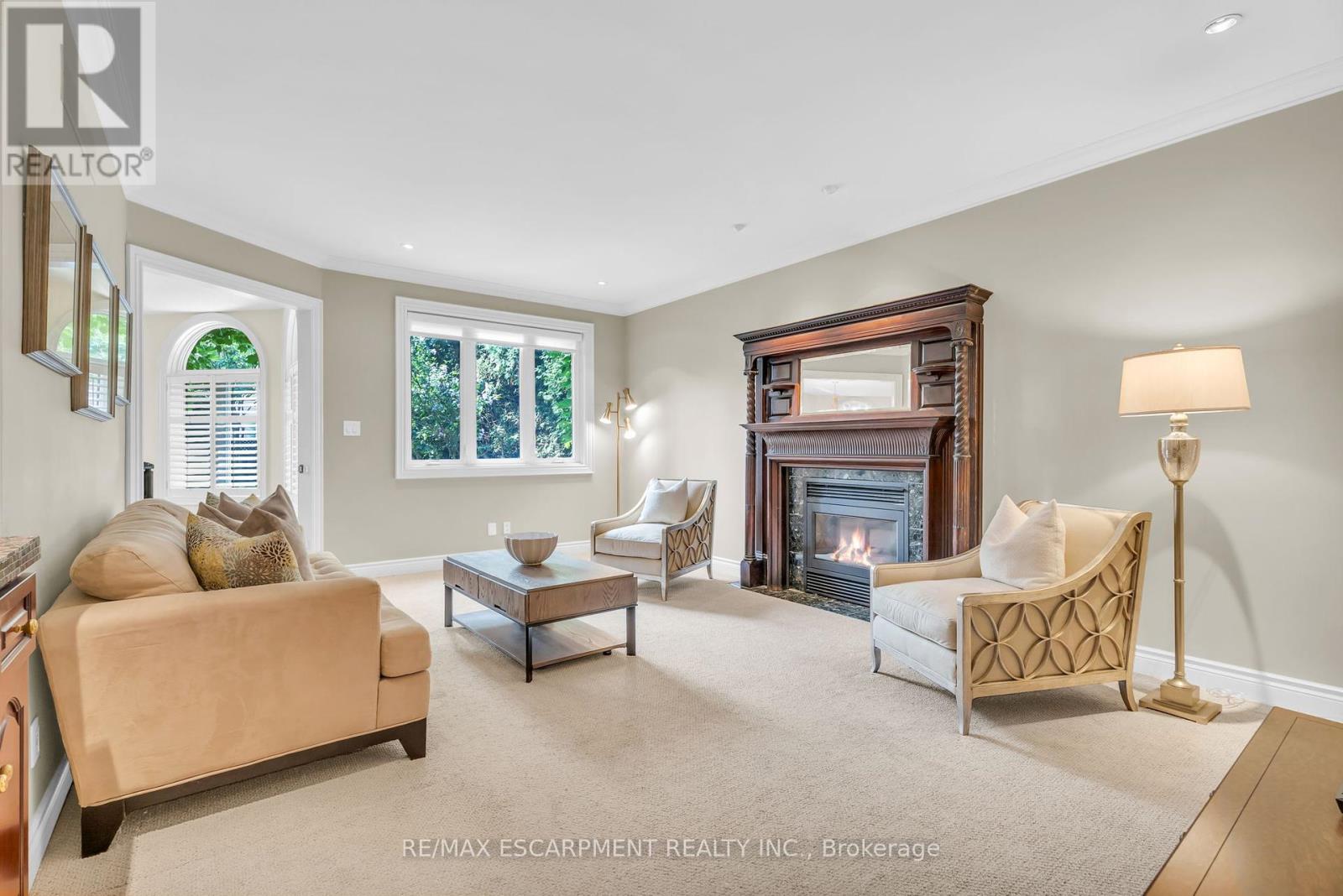 Photo 10 of 484 Bush Drive, Hamilton ON