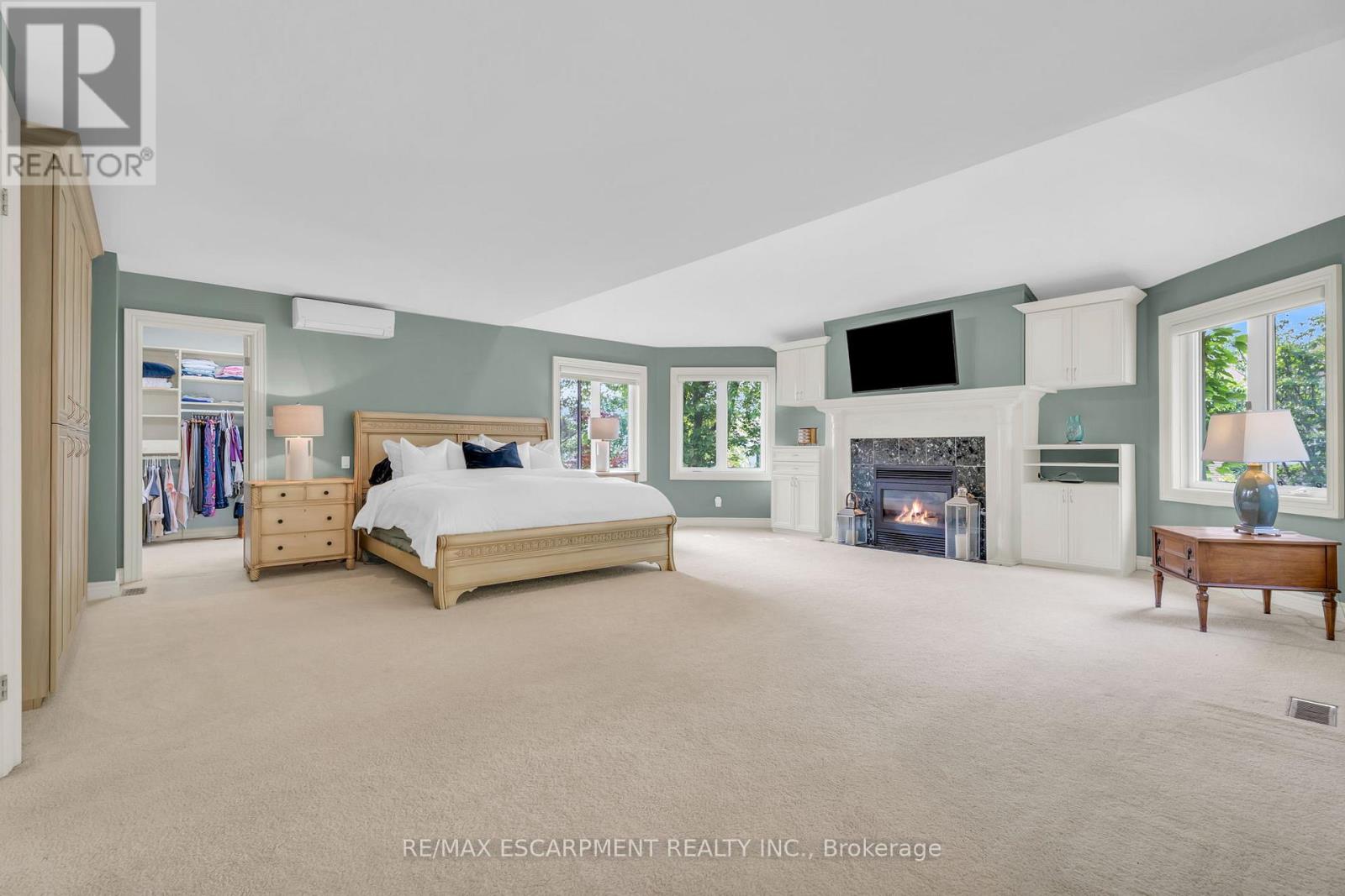 Photo 22 of 484 Bush Drive, Hamilton ON