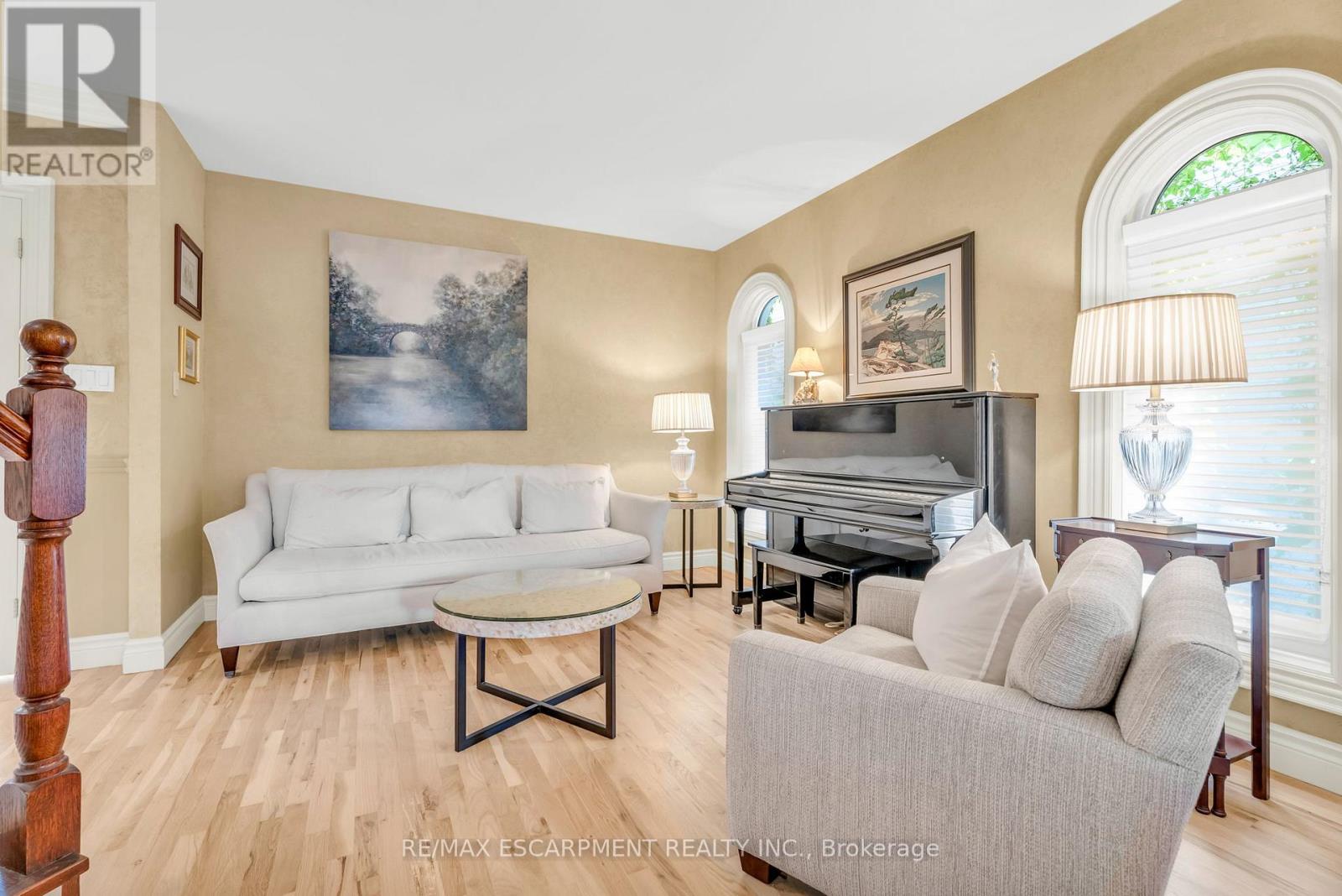 Photo 6 of 484 Bush Drive, Hamilton ON