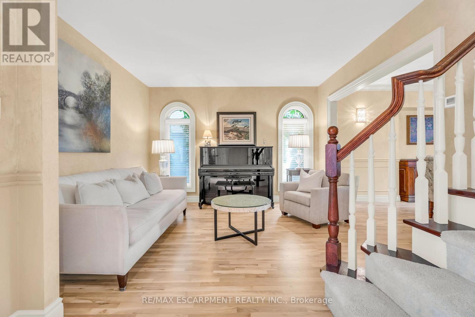 Photo 7 of 484 Bush Drive, Hamilton ON