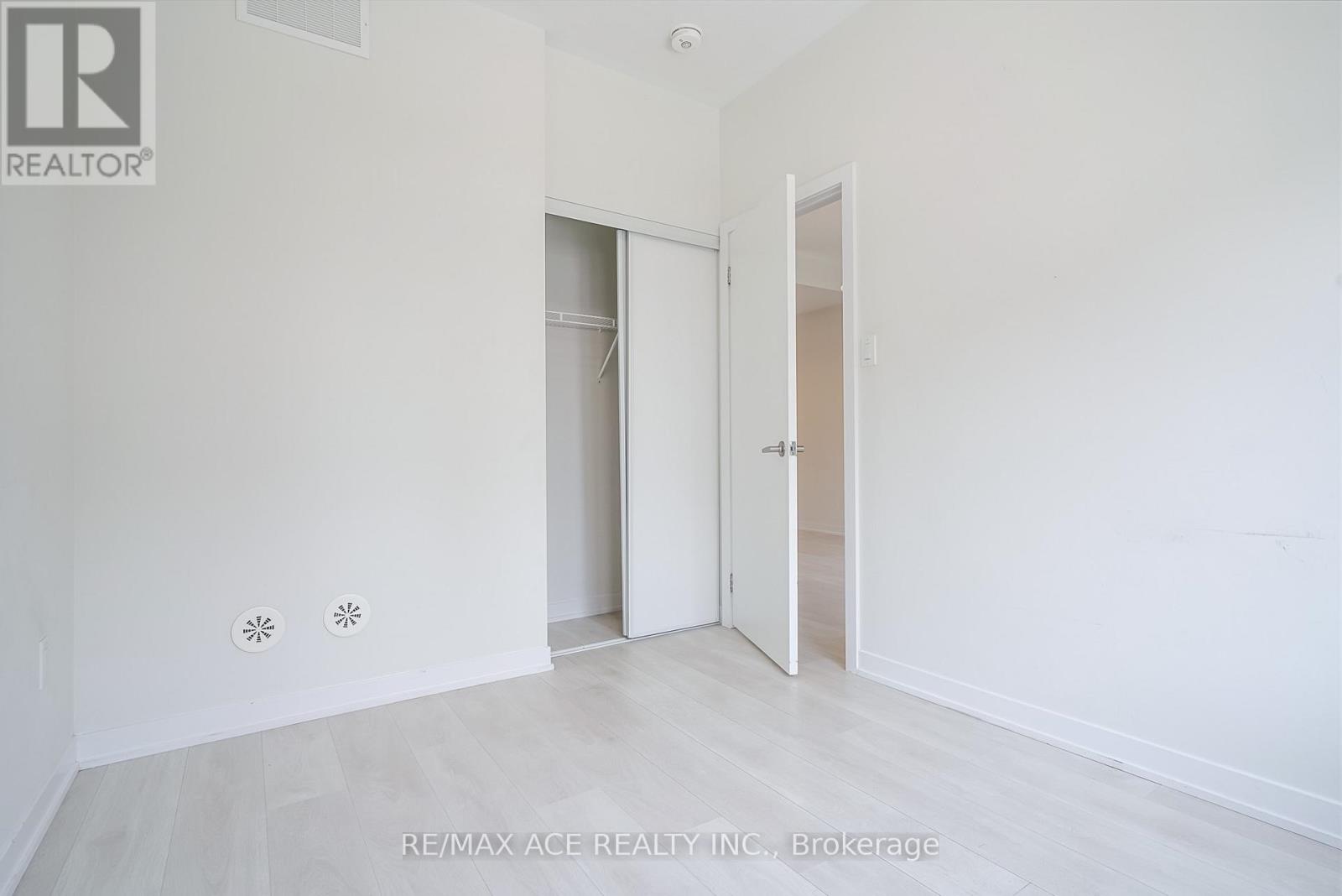 Photo 10 of 1501 1865 Pickering Parkway, Pickering ON