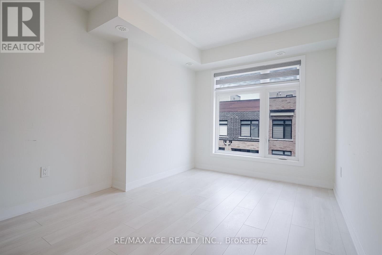 Photo 13 of 1501 1865 Pickering Parkway, Pickering ON