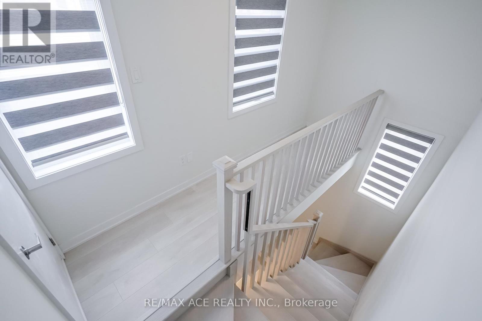 Photo 1 of 1501 1865 Pickering Parkway, Pickering ON