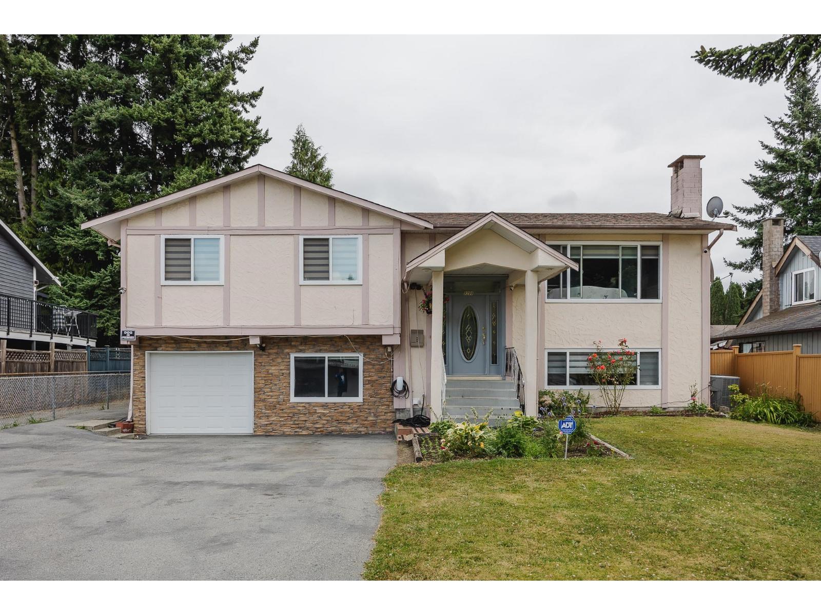 Photo 7 of 9298 Cinnamon Drive, Surrey BC