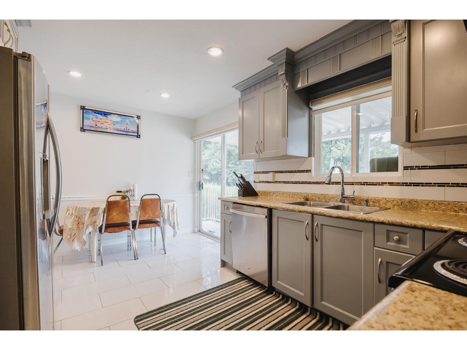Photo 27 of 9298 Cinnamon Drive, Surrey BC