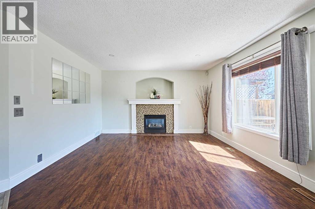 Single Family House for Sale in  Bridlecreek Green SW Bridlewood Calgary 