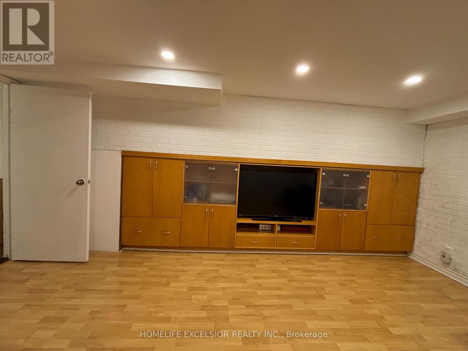 Photo 28 of 89 Dovercliffe Road, Guelph ON