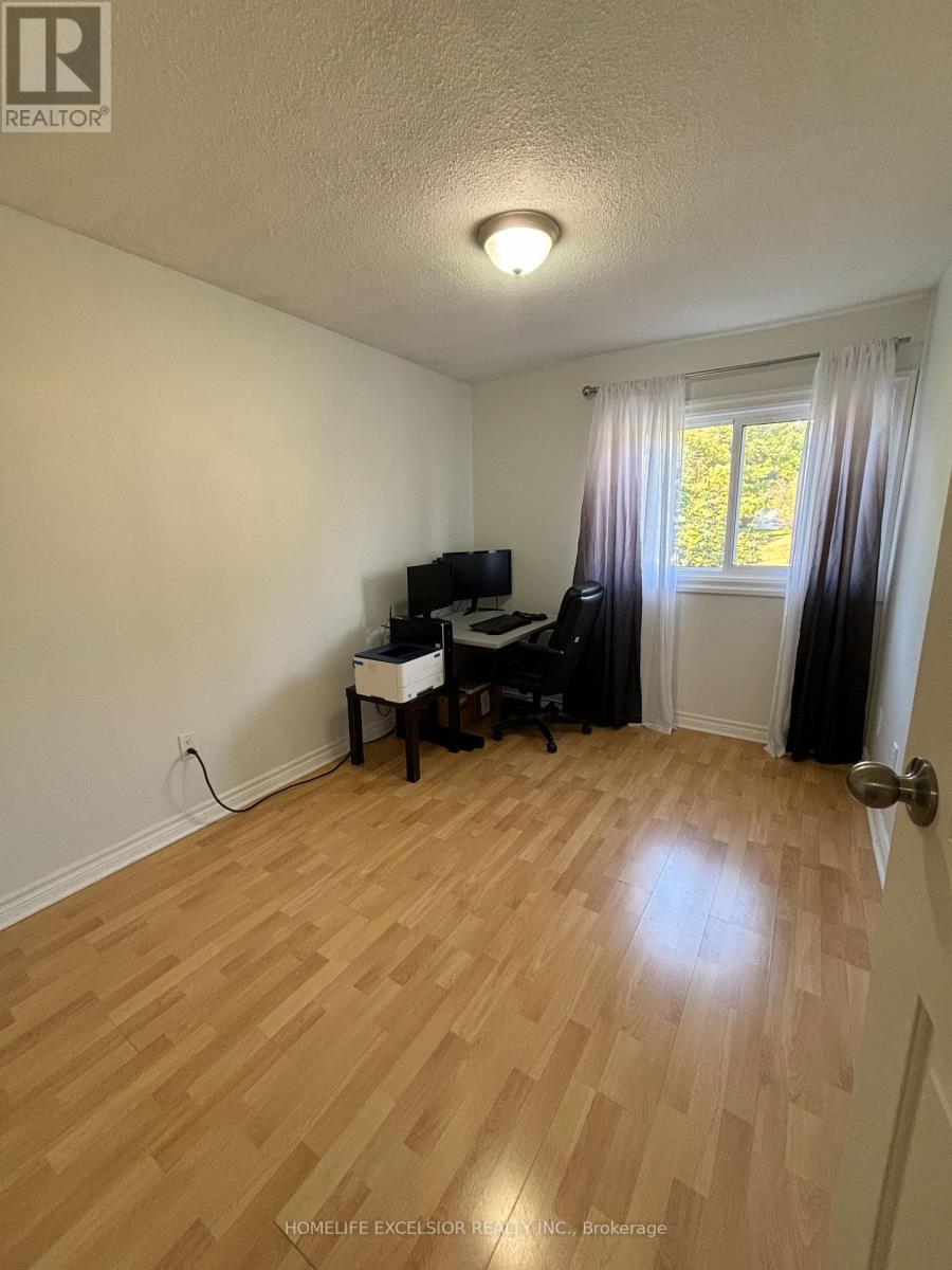 Photo 27 of 89 Dovercliffe Road, Guelph ON