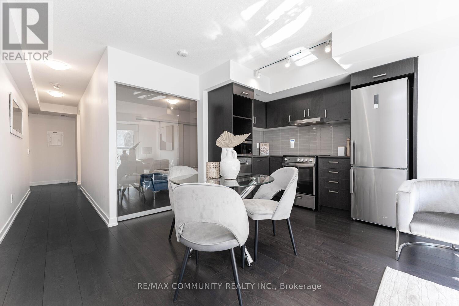 Photo 14 of 501 219 Dundas Street E, Toronto ON