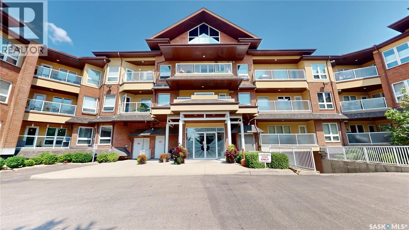 Single Family House Low rise for Sale in   Heritage VIEW Saskatoon 