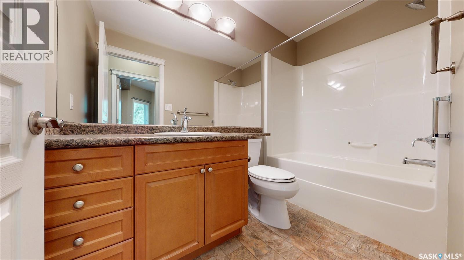 Single Family House Low rise for Sale in   Heritage VIEW Saskatoon 