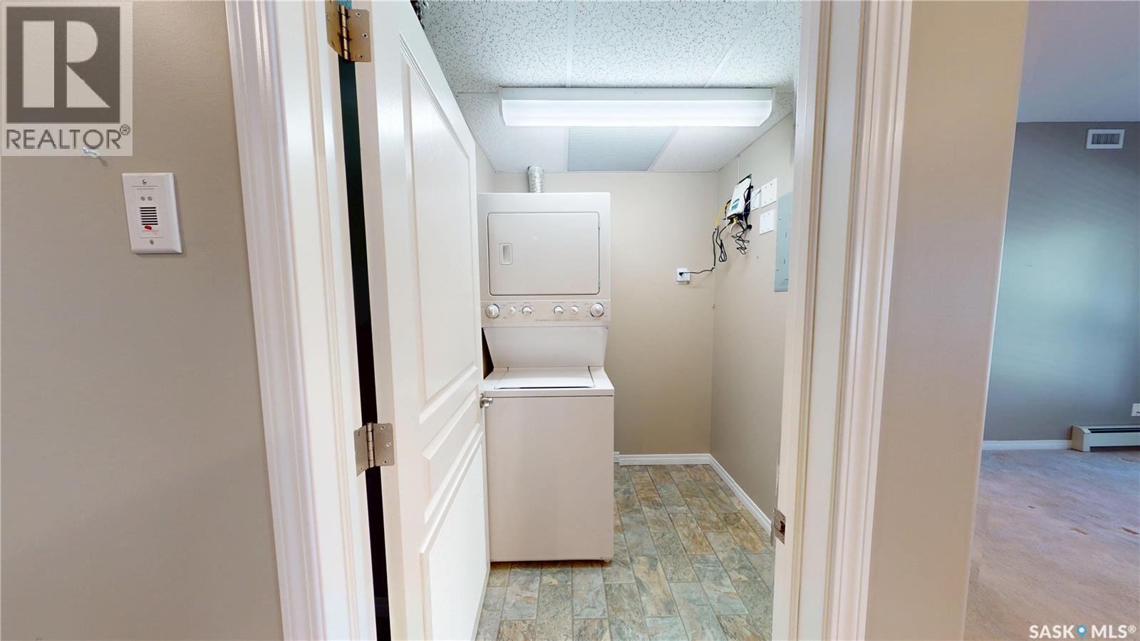 Single Family House Low rise for Sale in   Heritage VIEW Saskatoon 