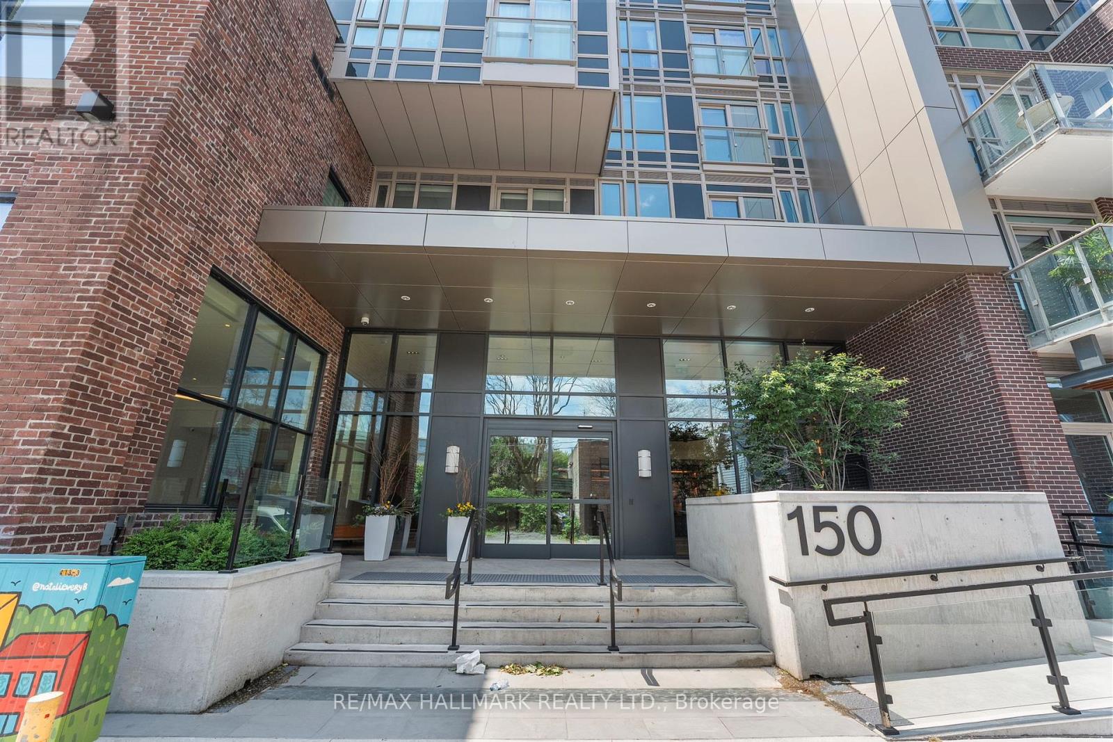 Photo 26 of 124 150 Logan Avenue, Toronto ON