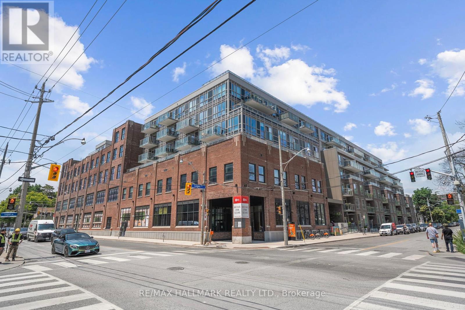 Photo 1 of 124 150 Logan Avenue, Toronto ON