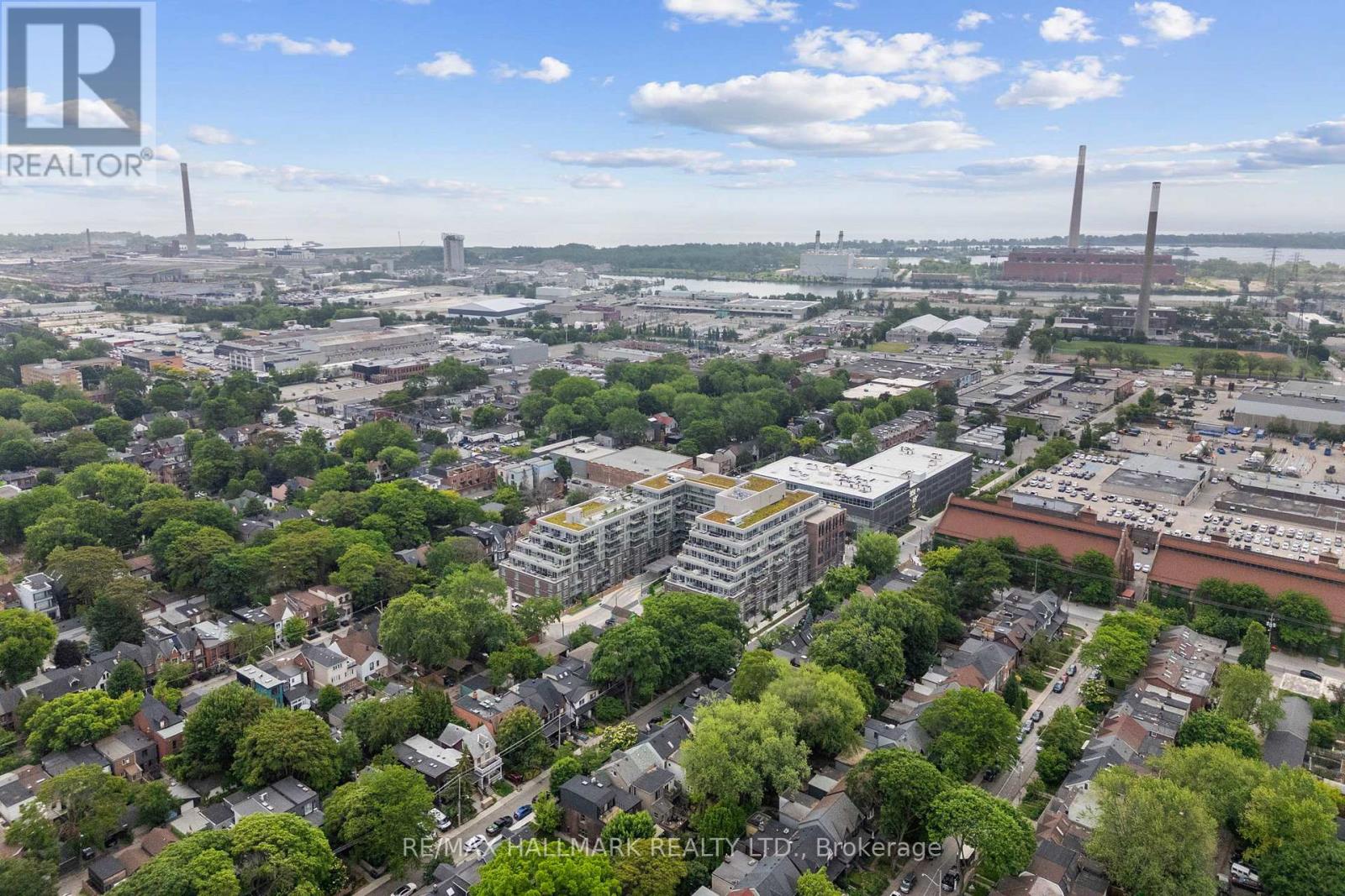 Photo 27 of 124 150 Logan Avenue, Toronto ON