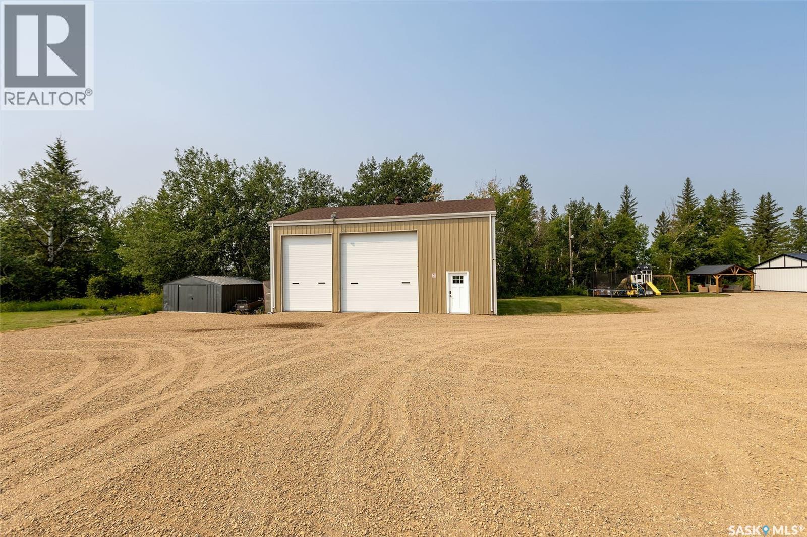 Photo 37 of Taylor Acreage, Connaught Rm No 457 SK