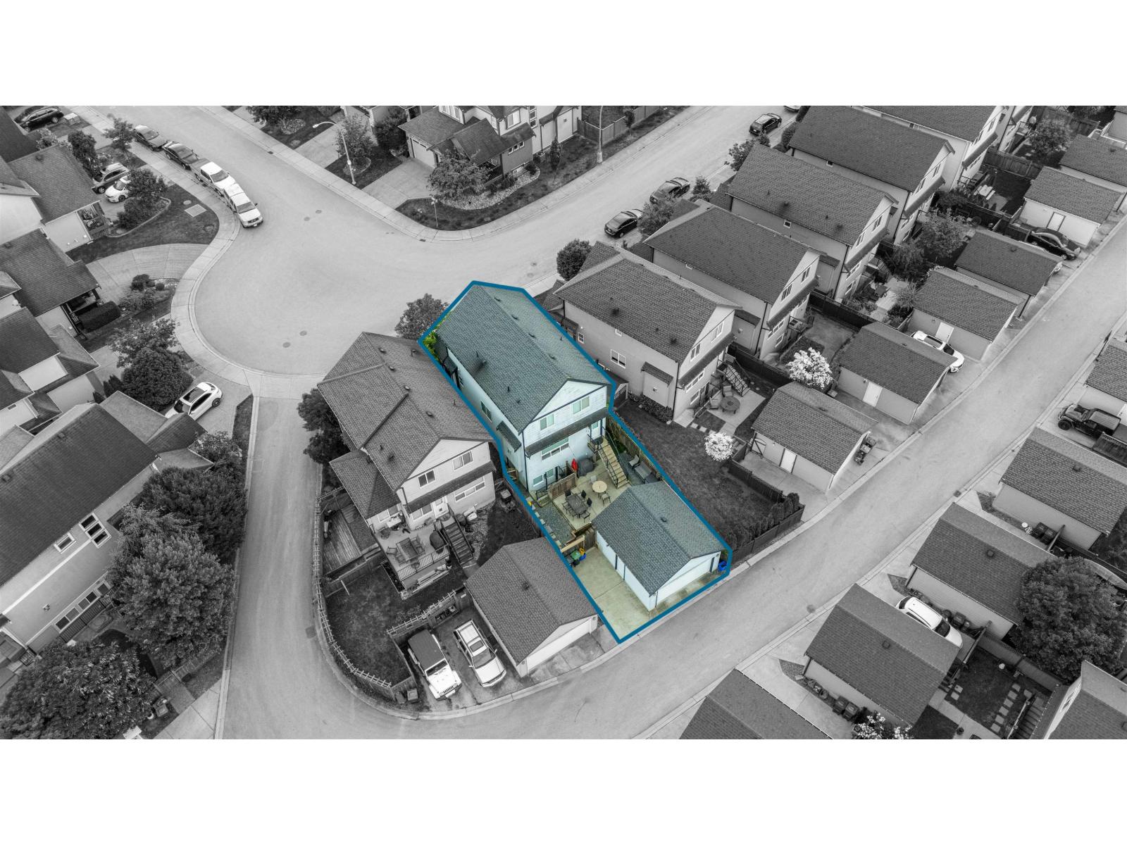 Photo 37 of 21169 79 A Avenue, Langley BC