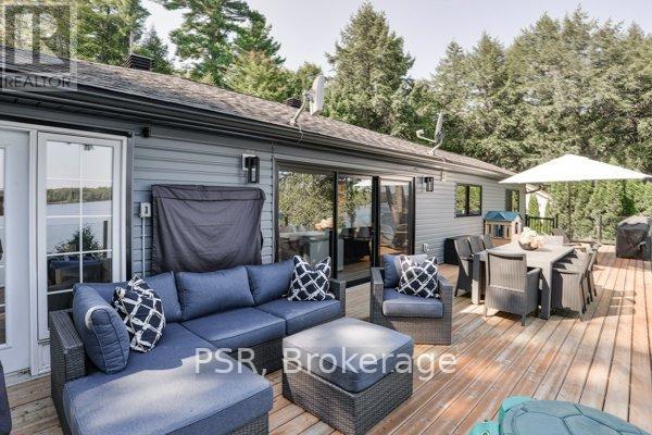 Photo 24 of 1 1018 Georgina Way, Gravenhurst ON