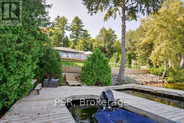 Photo 29 of 1 1018 Georgina Way, Gravenhurst ON