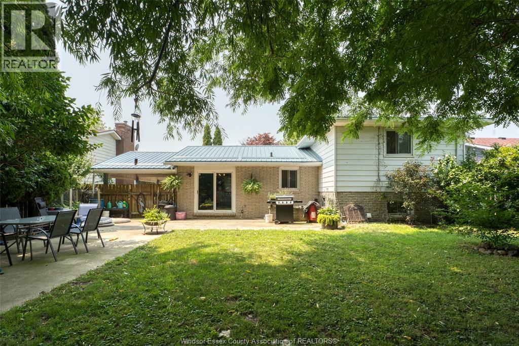 Photo 26 of 252 Arthur, Harrow ON